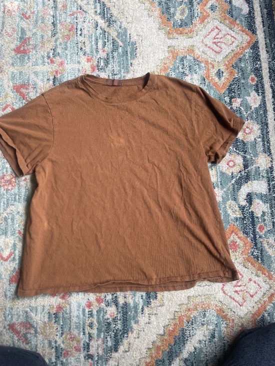 nuuds Tops - nuuds Tee - crewneck tee brown size large